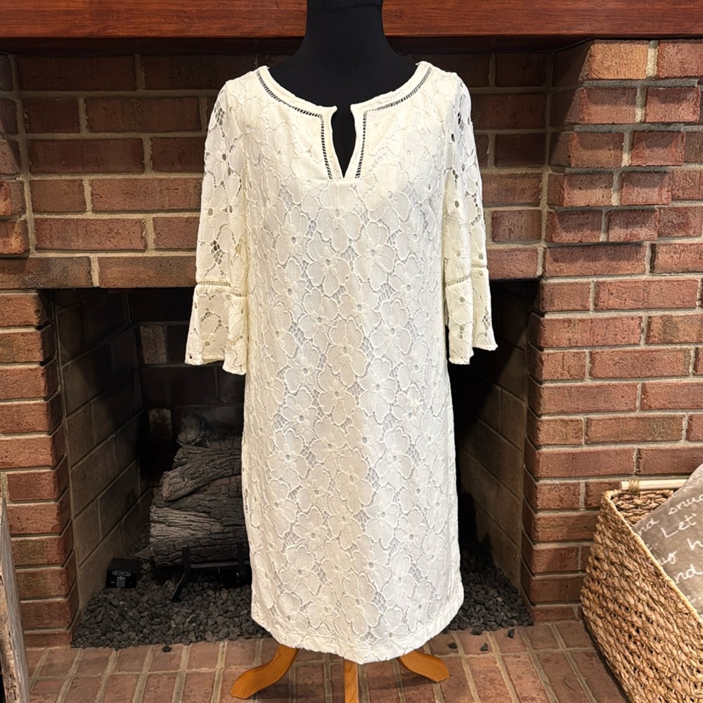 Jessica Howard Cream Lace 3/4 Sleeve Dress